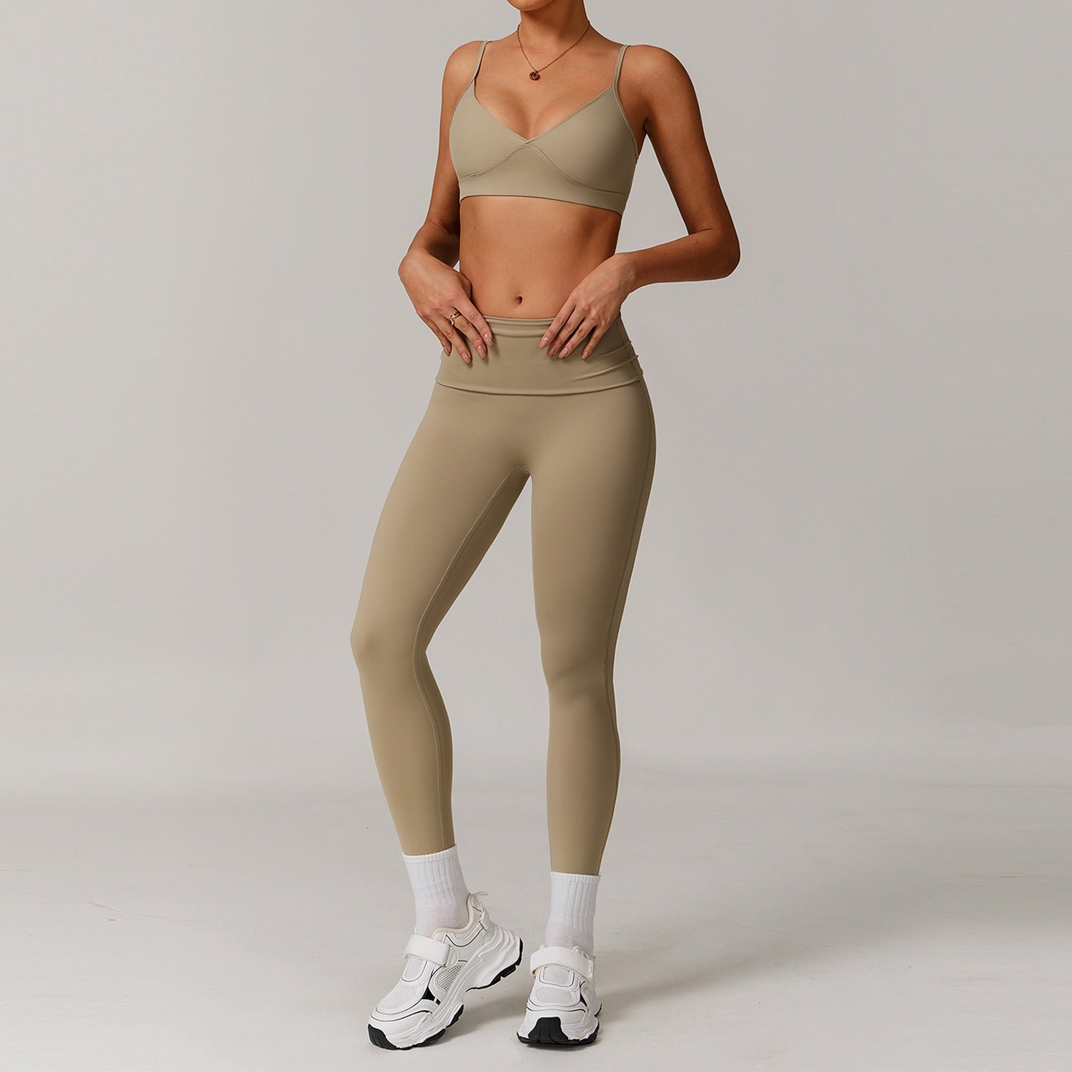 Freemyself recycled Yoga Set - Women's Street-Ready Strappy Bra & Skinny Leggings | Gym to Street Running